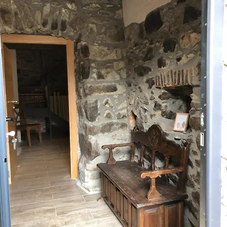 Cal Nen Mestre Apartment
